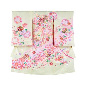 右に鞠、左に雪輪に鼓、背に鞠と桜流れ・クリーム