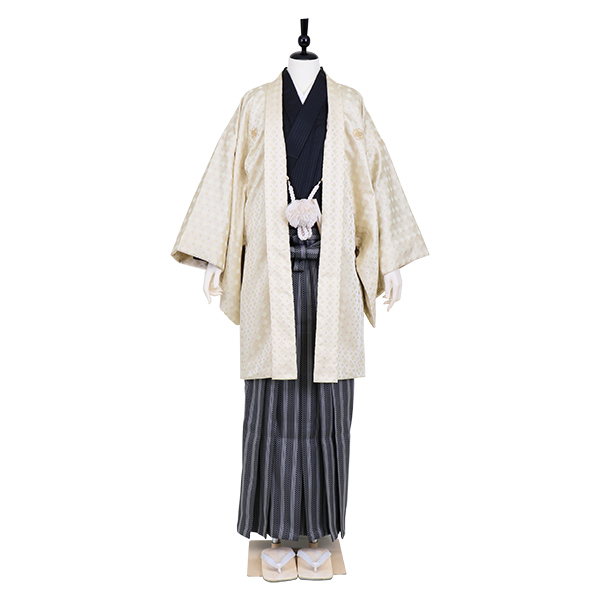 有職文に鷹の羽・白