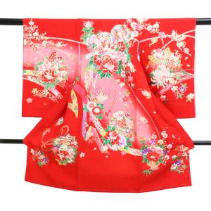 右に蝶と菊、左に蝶と牡丹、背に蝶と鈴